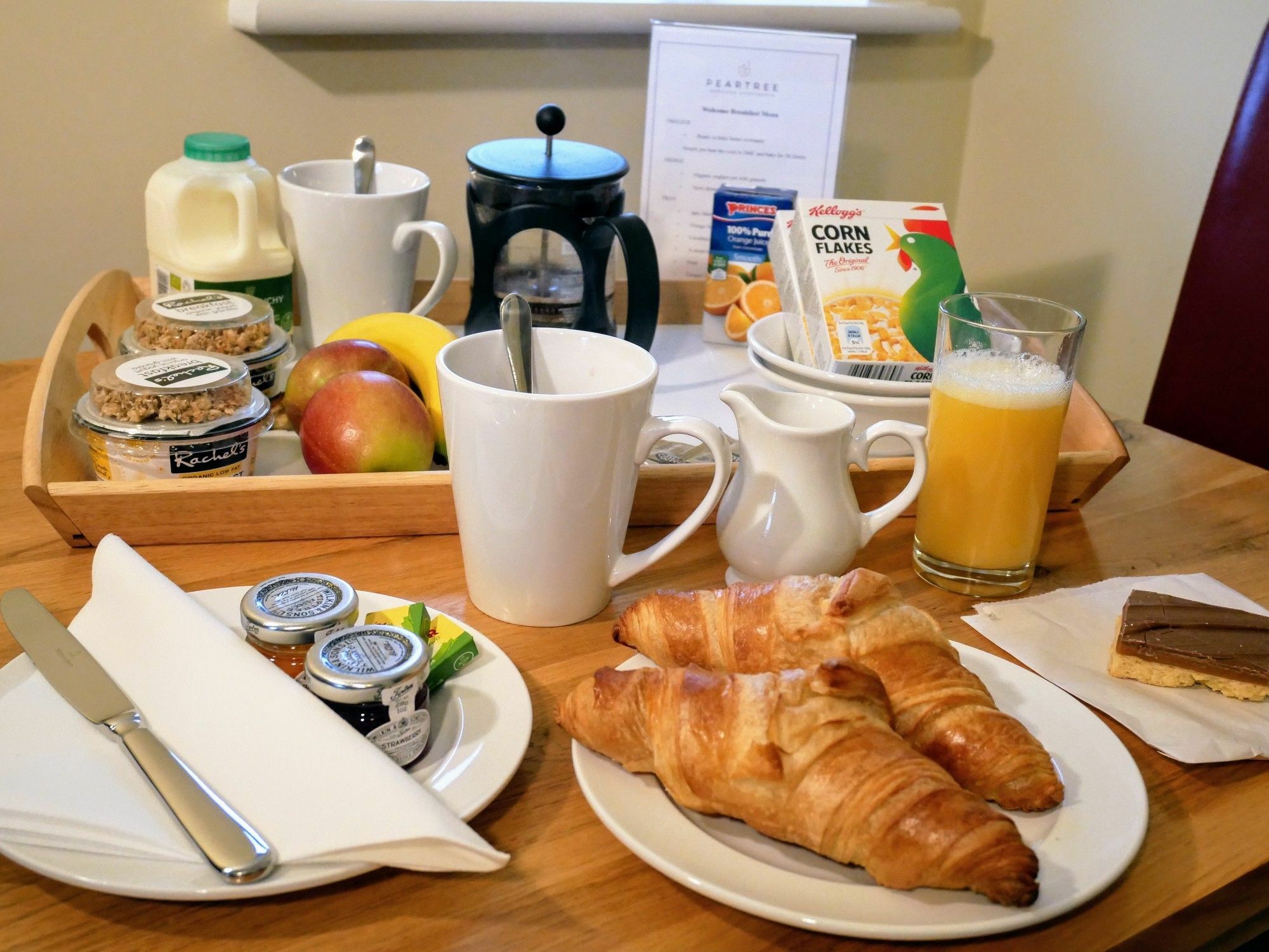 Peartree Serviced Apartments ซอลส์บรี ภายนอก รูปภาพ
